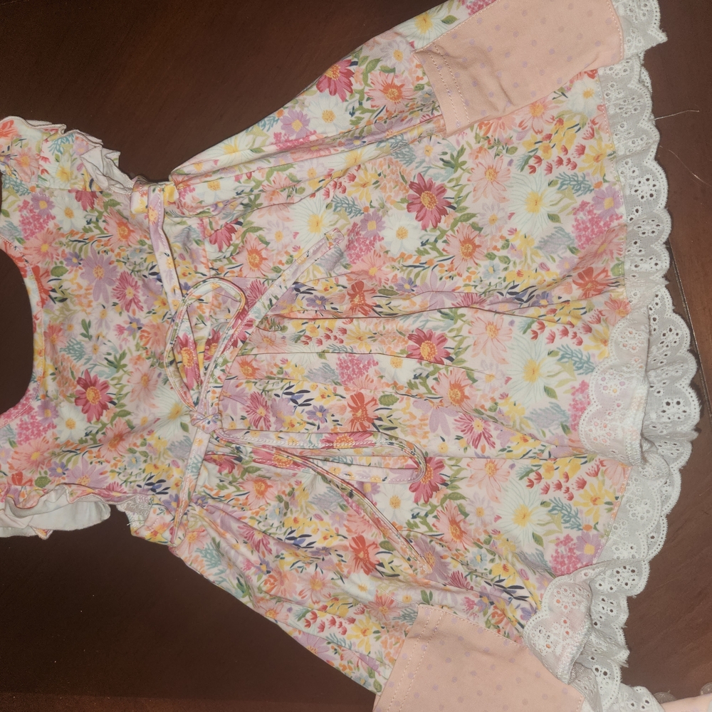 cheeky plum Cora Set Wildflower Waltz Floral Top and Pink Leggings Matching Set - Picture 4 of 4